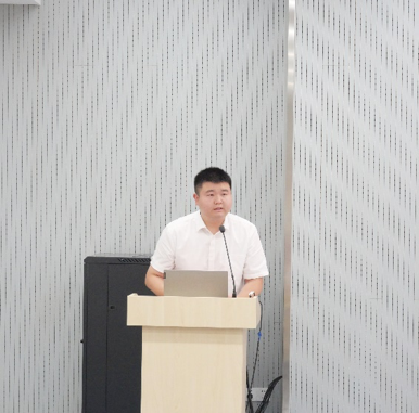 冰球突破mg正规官网2023级研究生师生见面会顺利举行