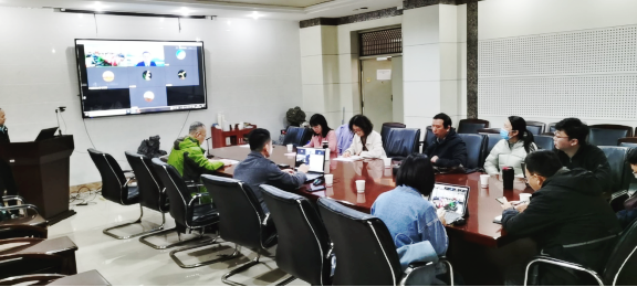 南京师范大学汤国安教授应邀为冰球官网教师就GIS专业建设和人才培养作线上报告