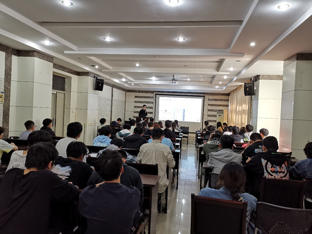 冰球突破mg正规官网举办首届“安徽省地质学拔尖学生培养基地”学业奖学金颁发仪式暨学长交流会活动